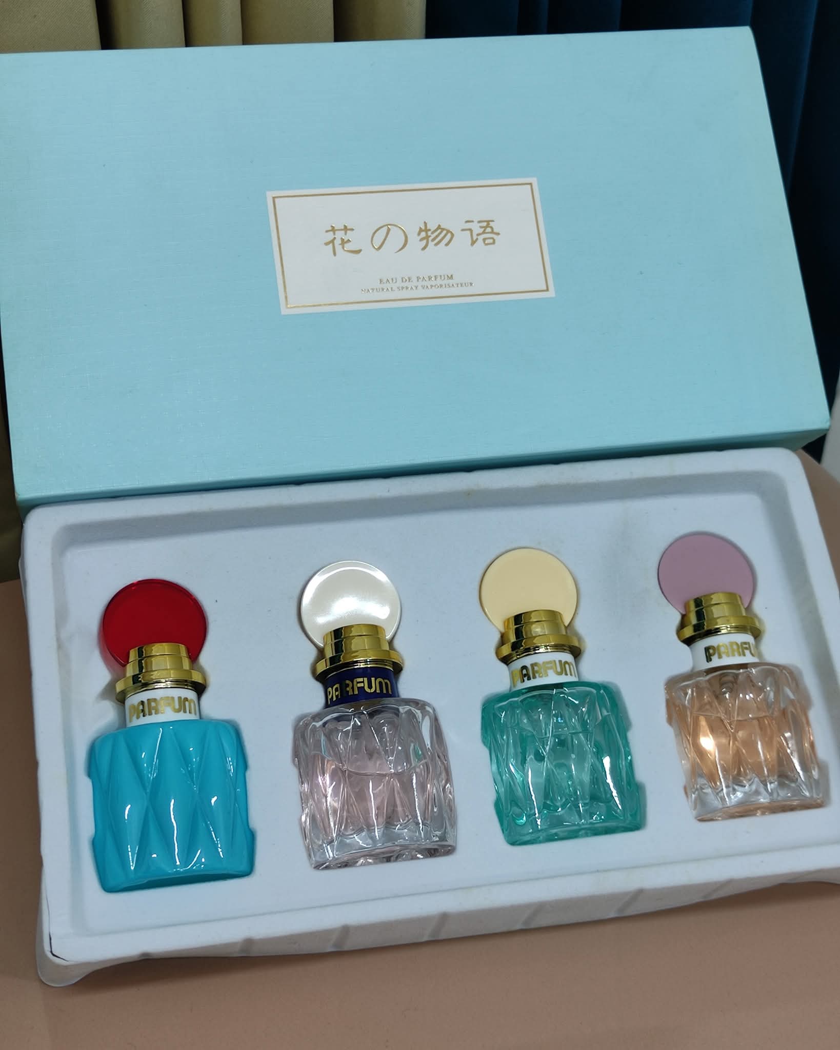 1000052906 Hana no Monogatari Korean Perfume Set 4x25ML (100ML) - Image 1